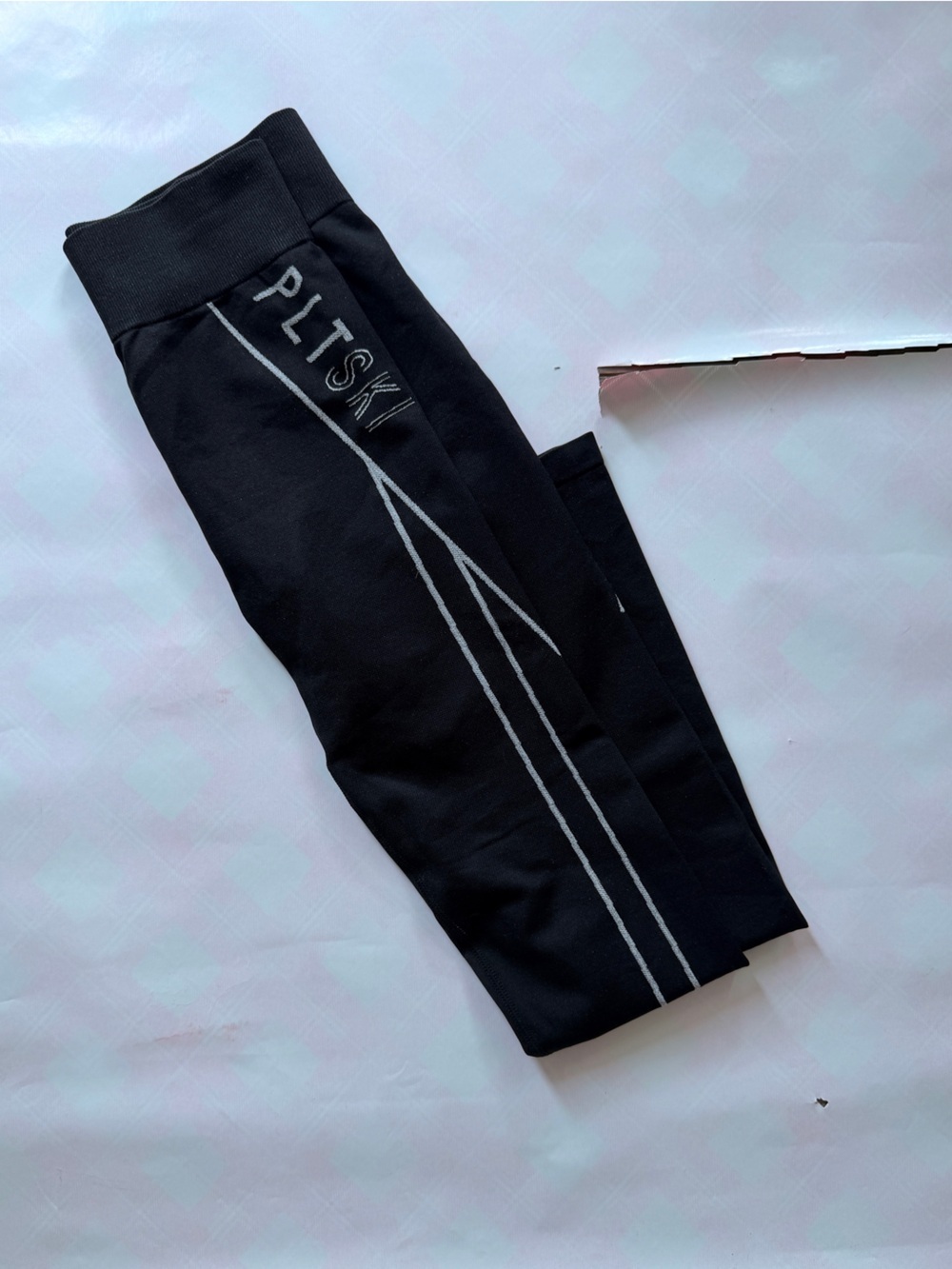 PrettyLittleThing Black Girls' Active Leggings with Grey Stripe